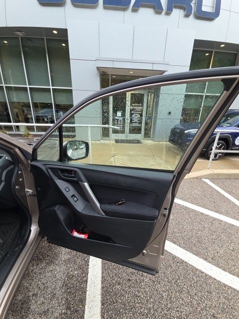 Thumbnail: 2015 Subaru Forester - 23