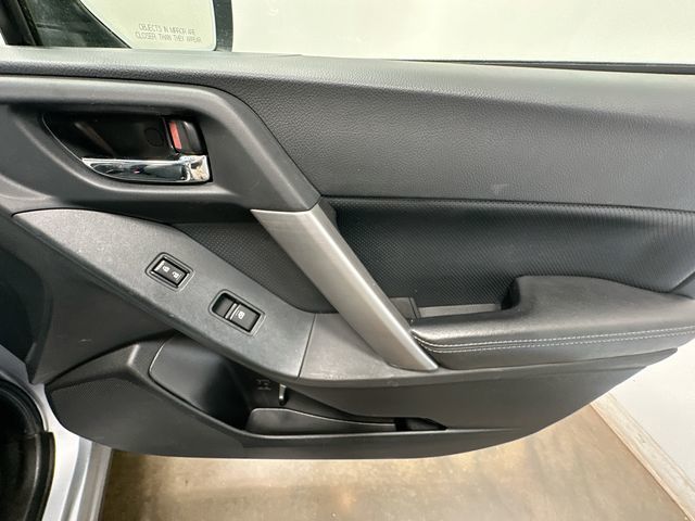 Thumbnail: 2014 Subaru Forester - 26
