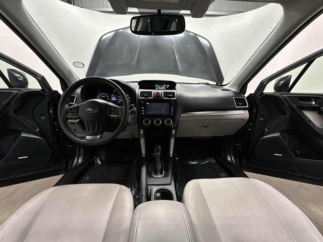 Thumbnail: 2016 Subaru Forester - 10