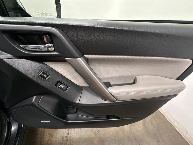 Thumbnail: 2016 Subaru Forester - 28