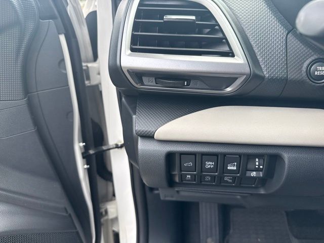 Thumbnail: 2022 Subaru Forester - 23