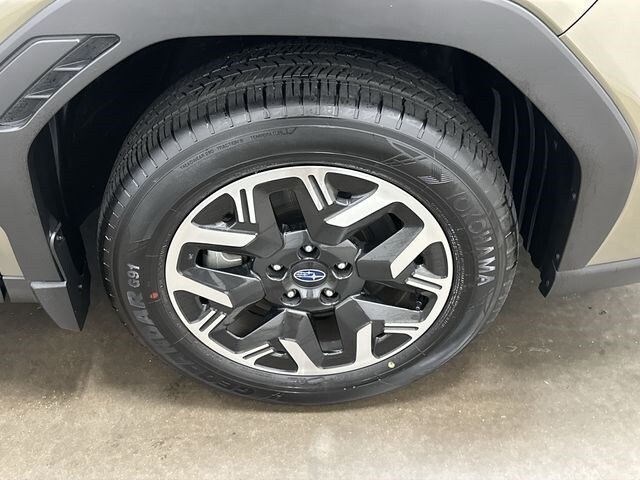 Thumbnail: 2025 Subaru Forester - 8