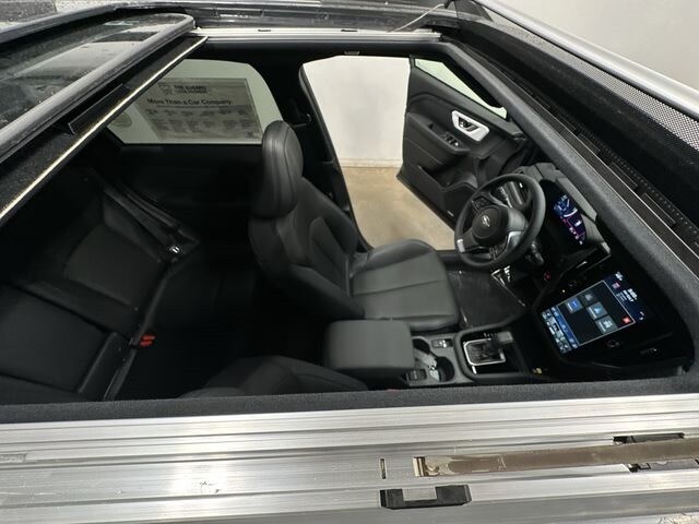 Thumbnail: 2025 Subaru Forester - 10