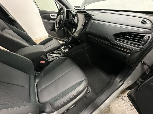 Thumbnail: 2025 Subaru Forester - 13