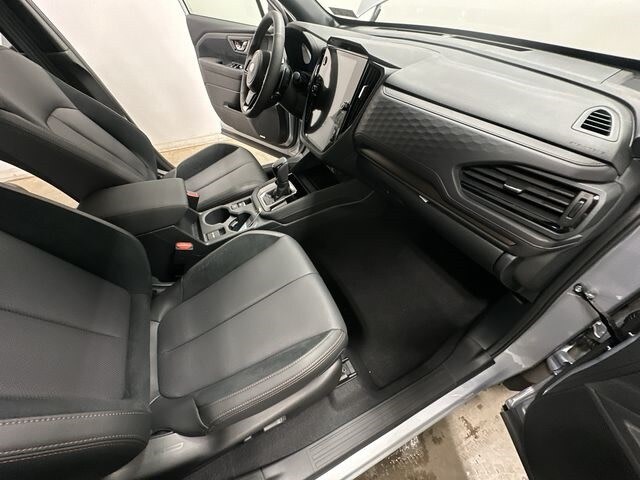 Thumbnail: 2025 Subaru Forester - 25