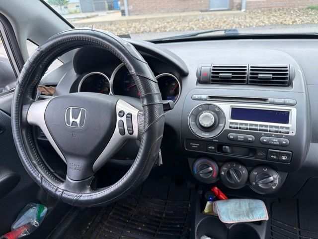 Thumbnail: 2007 Honda Fit - 29