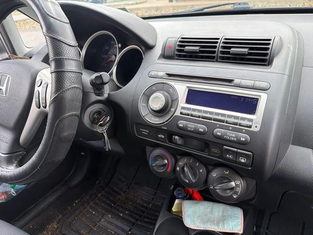 Thumbnail: 2007 Honda Fit - 10