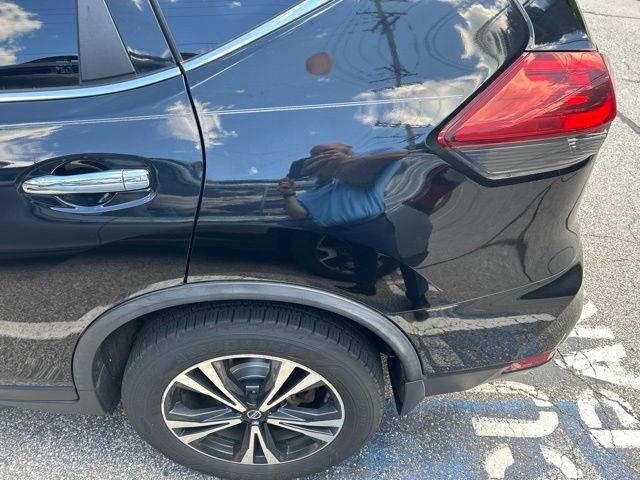 Thumbnail: 2019 Nissan Rogue - 21