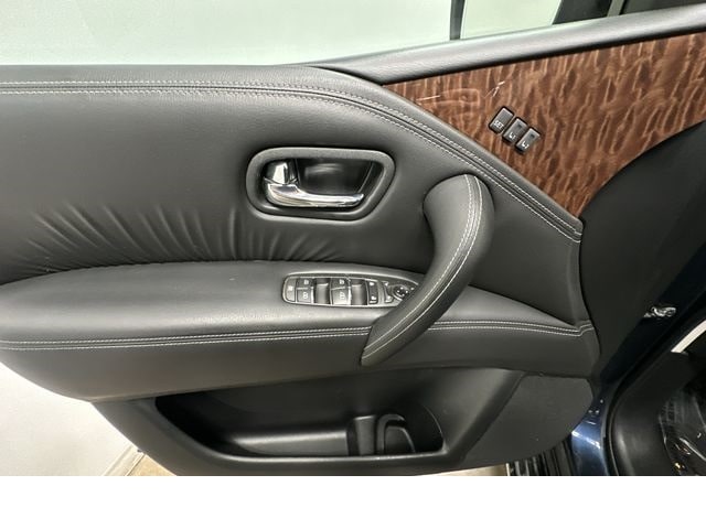 Thumbnail: 2017 Nissan Armada - 25