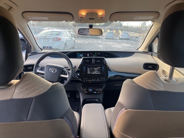 Thumbnail: 2016 Toyota Prius - 2