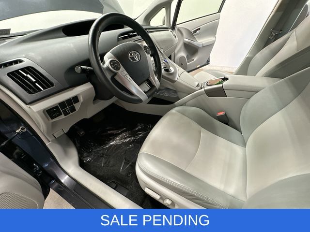 Thumbnail: 2015 Toyota Prius - 11