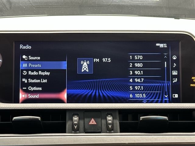 2019 Lexus ES Hybrid 300h 13