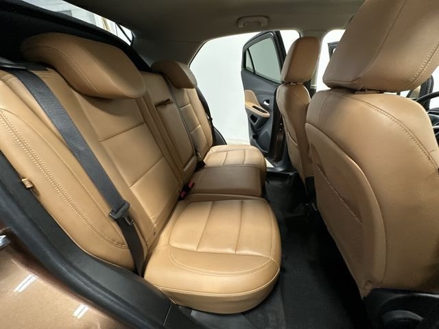 Thumbnail: 2017 Buick Encore - 28