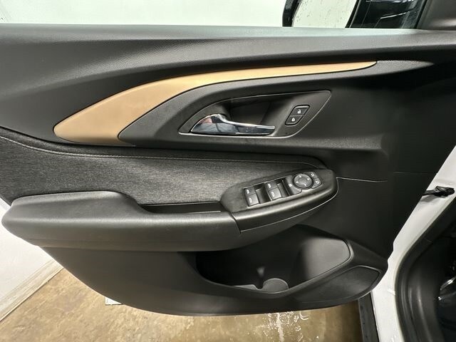 Thumbnail: 2022 Chevrolet TrailBlazer - 23