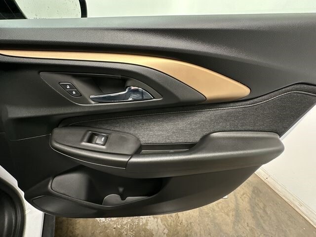 Thumbnail: 2022 Chevrolet TrailBlazer - 26