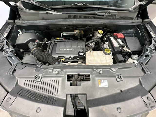 Thumbnail: 2018 Chevrolet Trax - 9