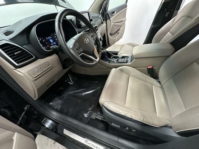 Thumbnail: 2020 Hyundai Tucson - 10