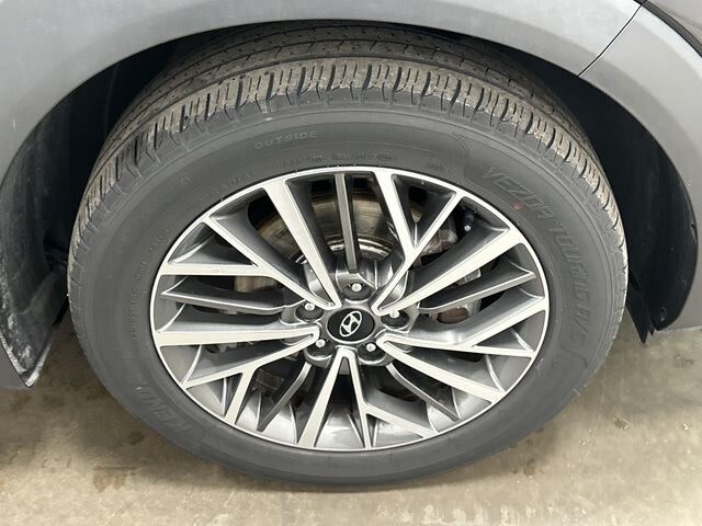 Thumbnail: 2020 Hyundai Tucson - 8