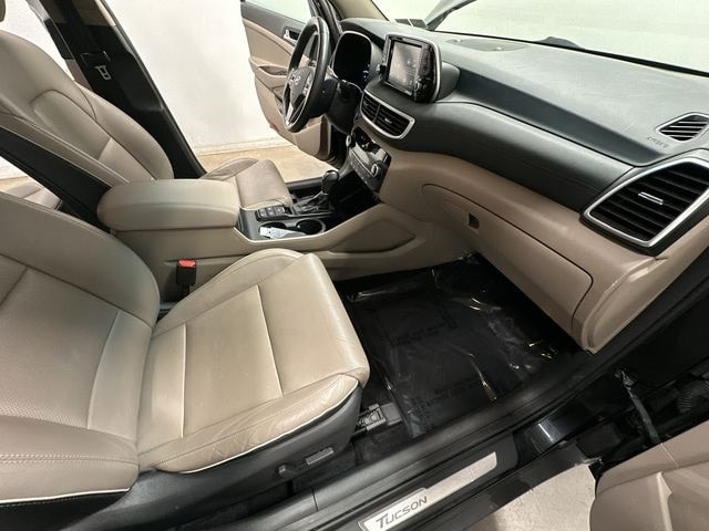 Thumbnail: 2020 Hyundai Tucson - 12