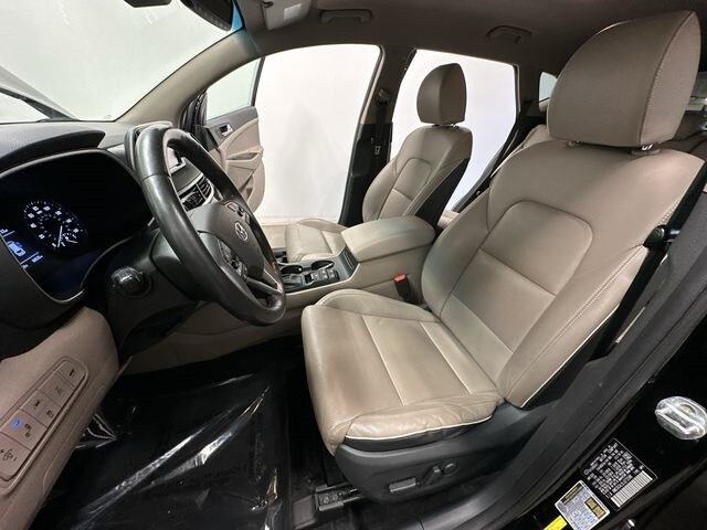 Thumbnail: 2020 Hyundai Tucson - 11