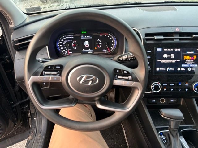 Thumbnail: 2022 Hyundai Tucson - 9