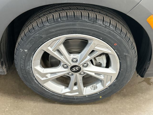 Thumbnail: 2023 Hyundai Kona - 8