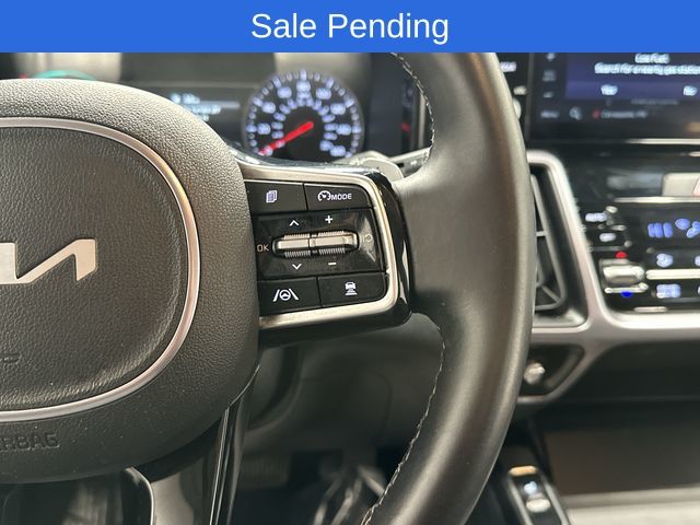 Thumbnail: 2023 Kia Sorento - 19