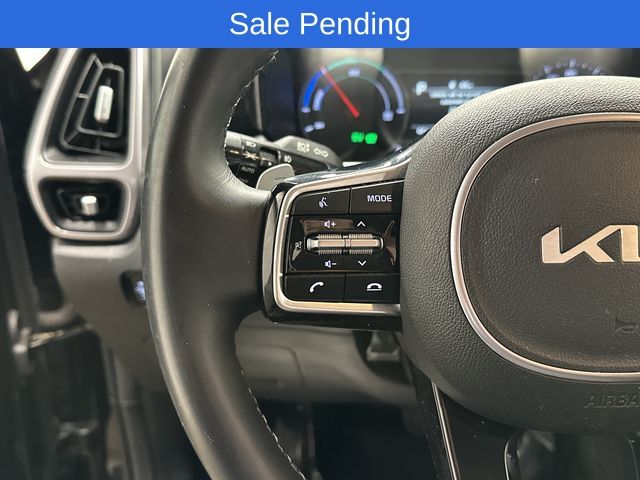 Thumbnail: 2023 Kia Sorento - 18