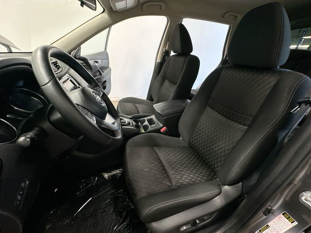 Thumbnail: 2018 Nissan Rogue - 12