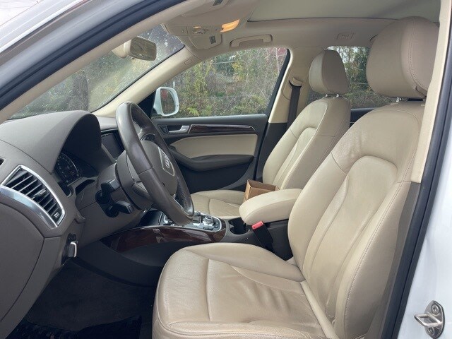 Thumbnail: 2016 Audi Q5 - 9