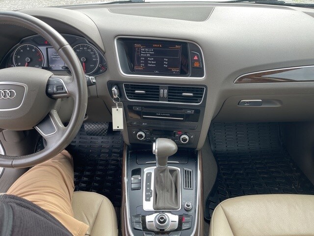 Thumbnail: 2016 Audi Q5 - 8