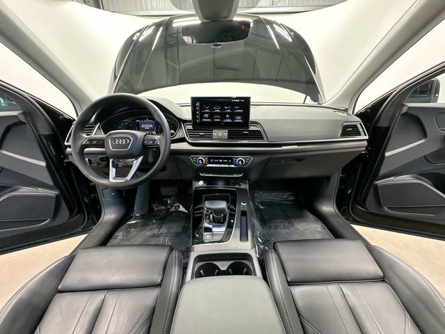 Thumbnail: 2024 Audi Q5 - 10