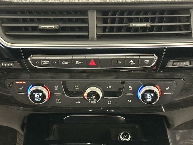 Thumbnail: 2017 Audi Q7 - 23