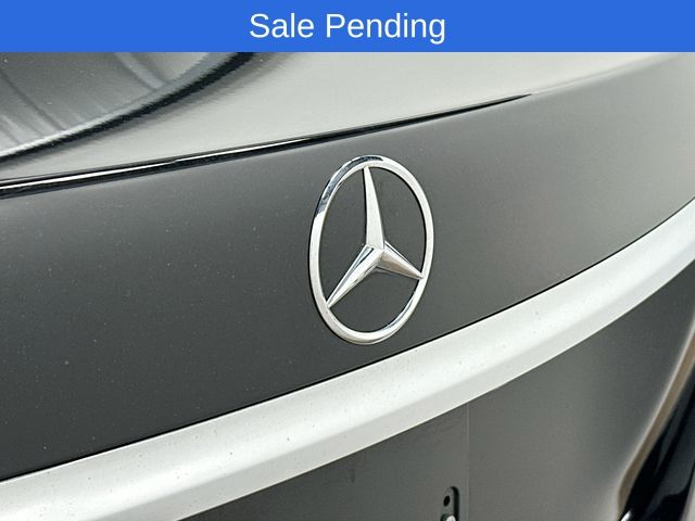 Thumbnail: 2017 Mercedes-Benz E-Class - 29