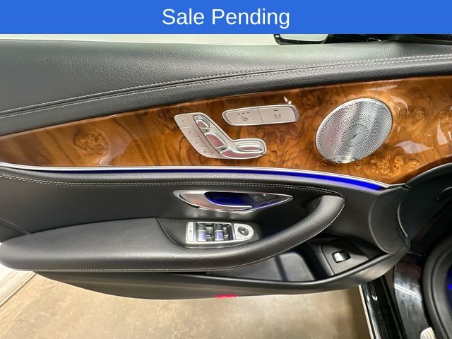 Thumbnail: 2017 Mercedes-Benz E-Class - 25