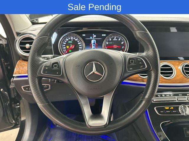 Thumbnail: 2017 Mercedes-Benz E-Class - 2