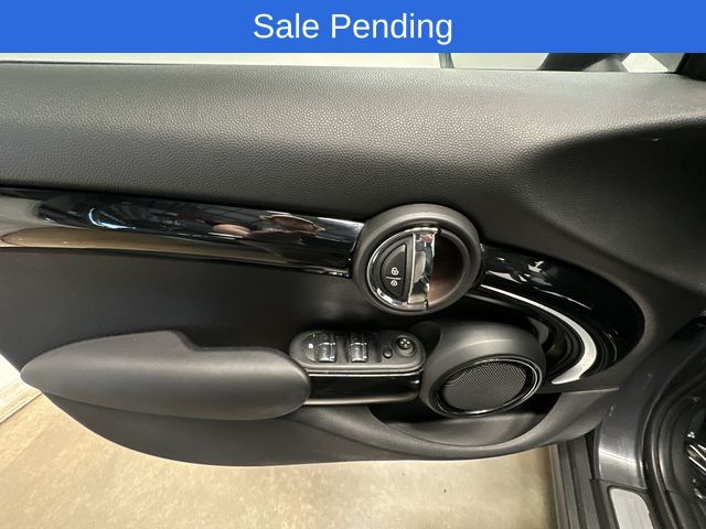 Thumbnail: 2019 MINI Cooper - 24