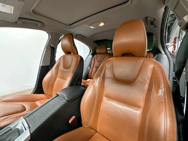 Thumbnail: 2013 Volvo S60 - 9