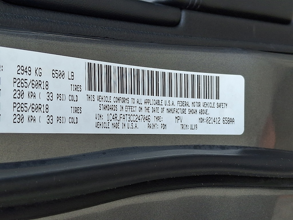 Thumbnail: 2012 Jeep Grand Cherokee - 13