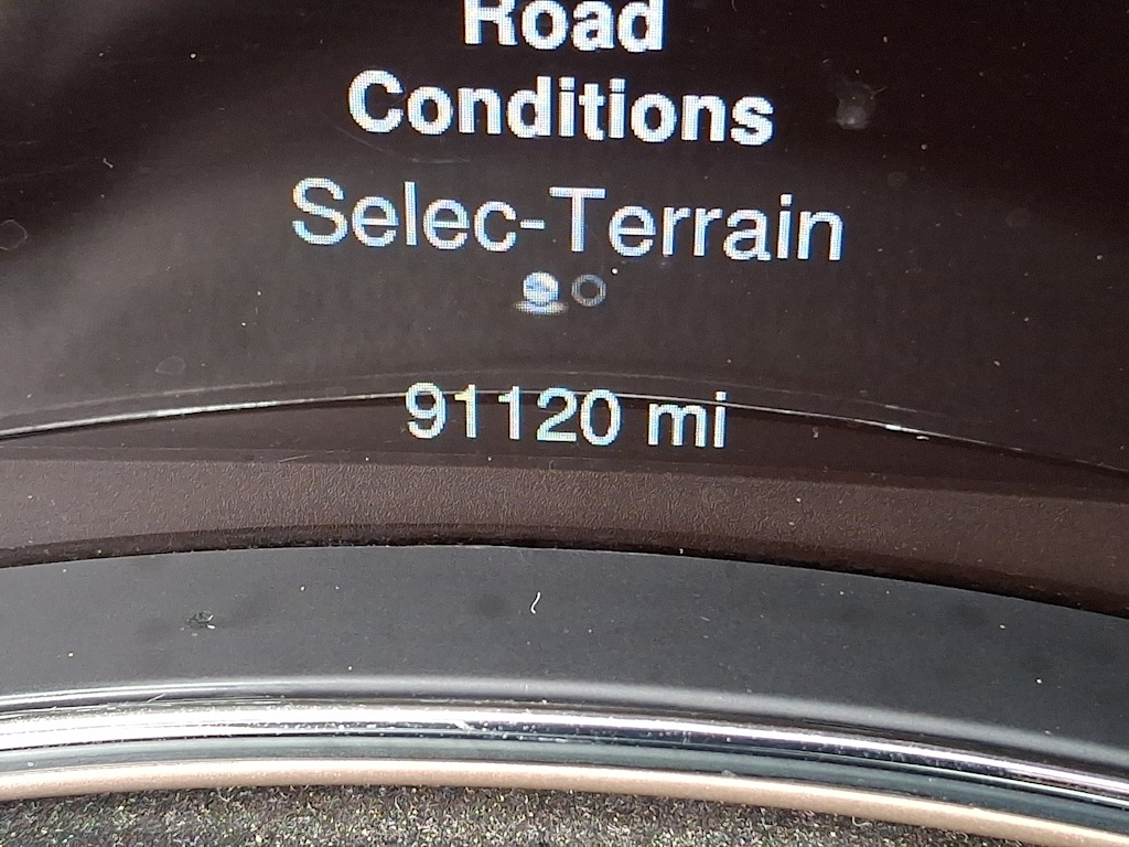 Thumbnail: 2015 Jeep Grand Cherokee - 12