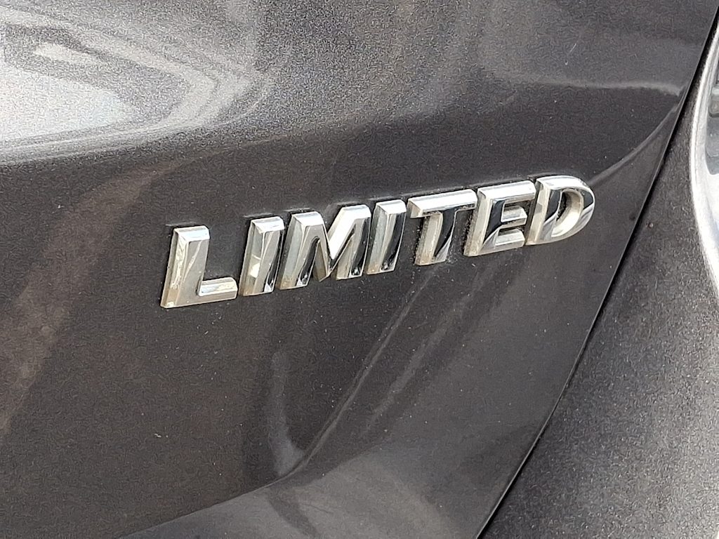 Thumbnail: 2015 Jeep Grand Cherokee - 30