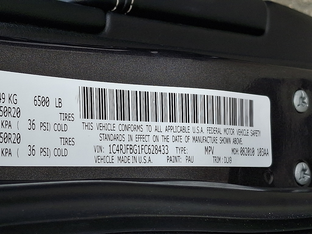 Thumbnail: 2015 Jeep Grand Cherokee - 14