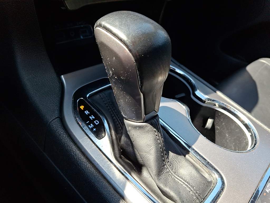Thumbnail: 2020 Jeep Grand Cherokee - 10
