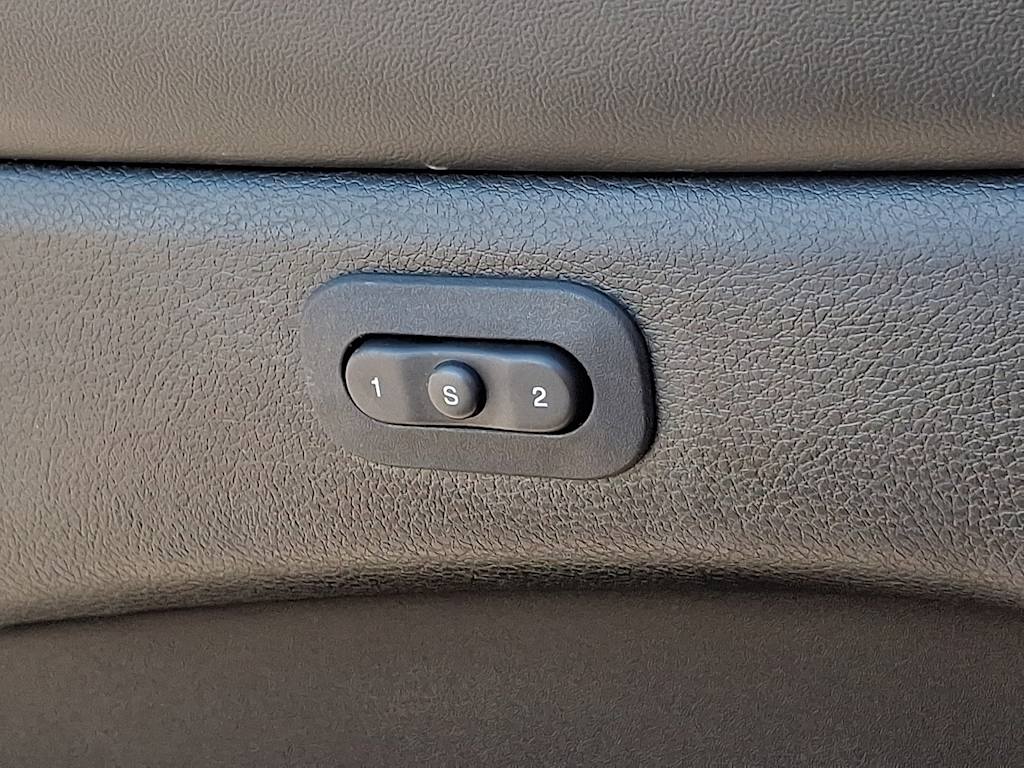 Thumbnail: 2014 Jeep Grand Cherokee - 26