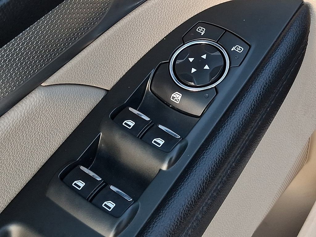 Thumbnail: 2018 Ford Explorer - 27