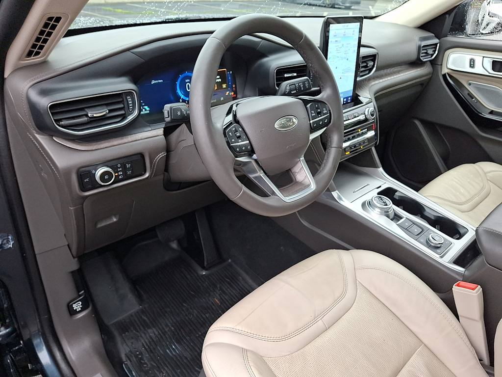 Thumbnail: 2022 Ford Explorer - 2