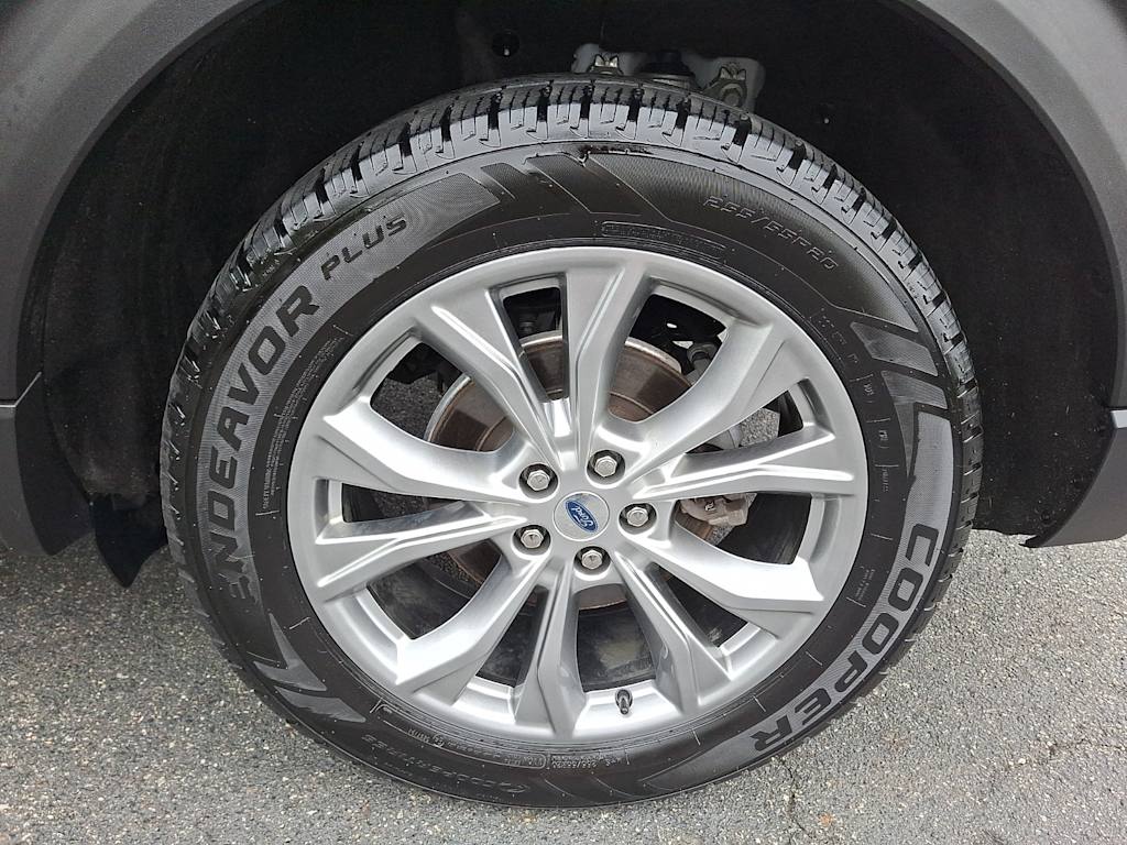 Thumbnail: 2021 Ford Explorer - 7