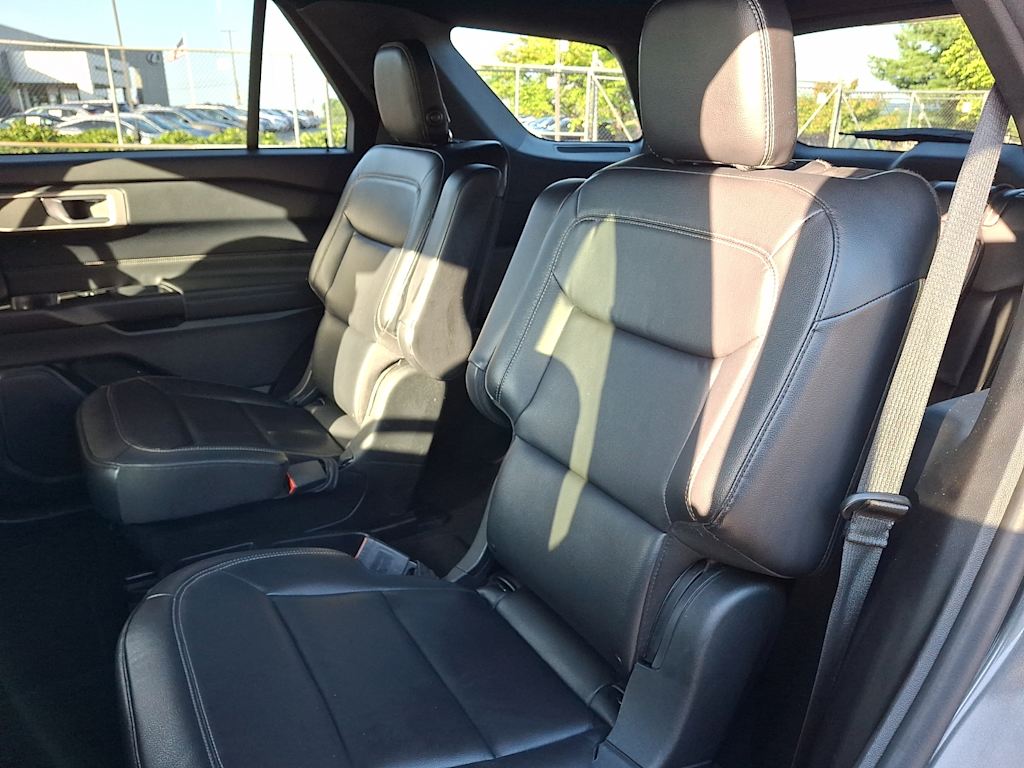 Thumbnail: 2020 Ford Explorer - 8