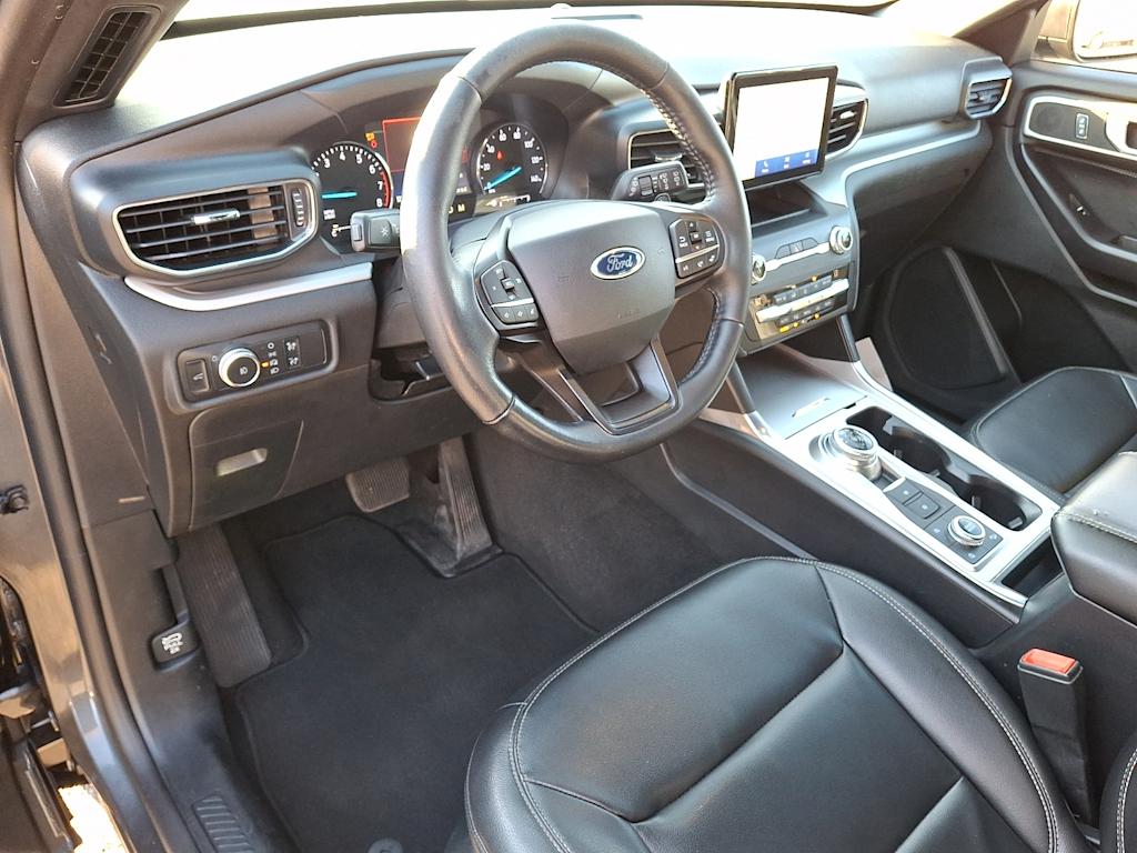 Thumbnail: 2020 Ford Explorer - 2