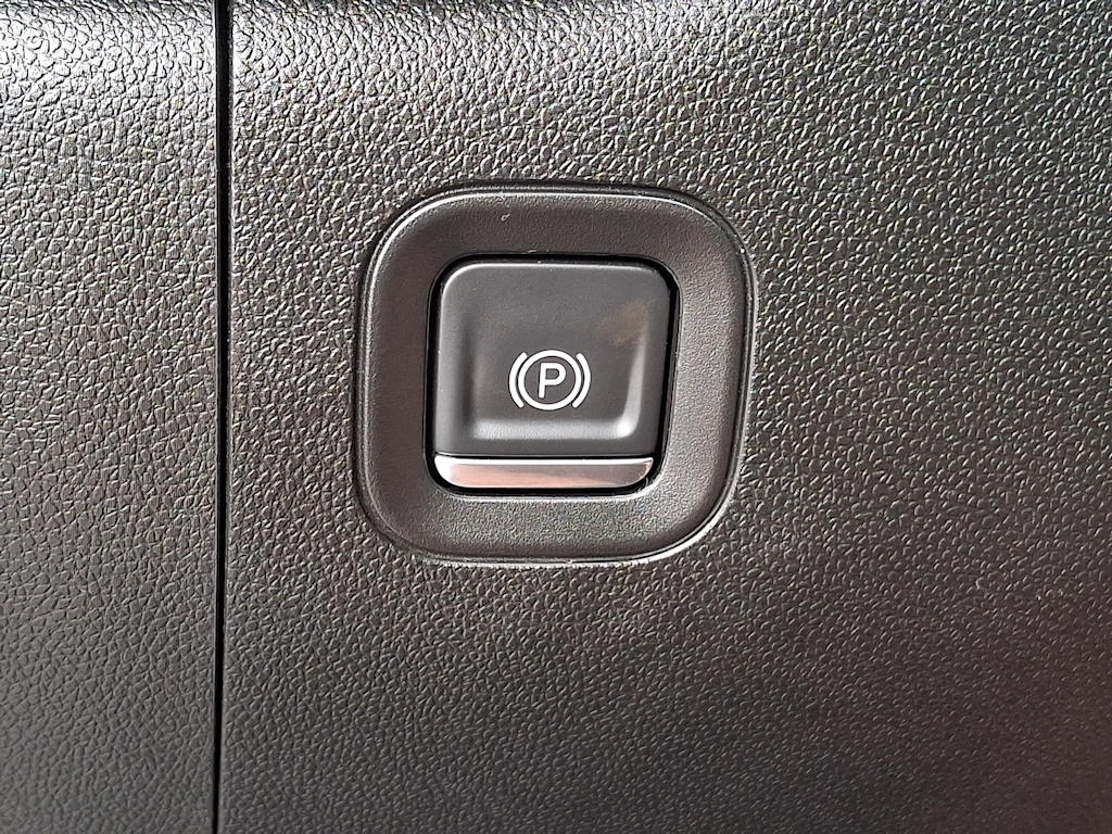 Thumbnail: 2019 Chevrolet Silverado 1500 - 25